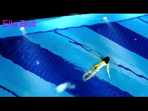 ❤️ Ich kann nicht aufhören zuzusehen, junge Blondine beim Nacktschwimmen im Pool des ELLA BOLT Resorts erwischt ️ Anal video bei de.porngifmag-com.ru ﹏